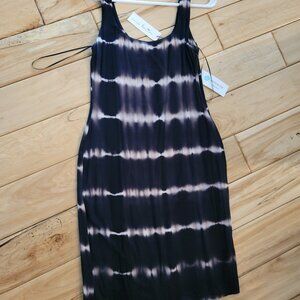 NWT Medium Nine Britton dress